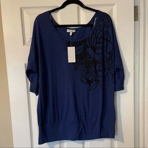 Fashion Bug - Blue Top w/black Flower Design